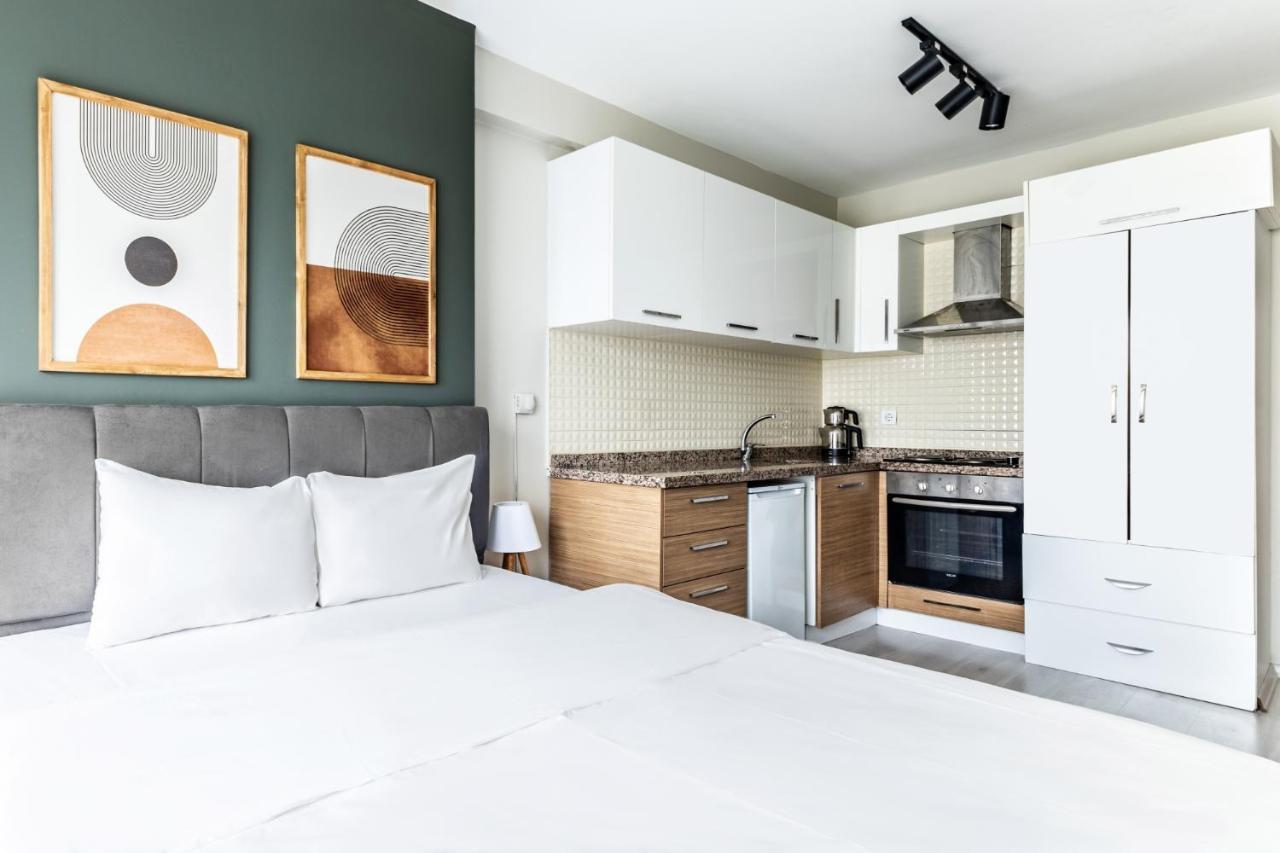 Cozy And Modern Studio With View In Atasehir Apartment *