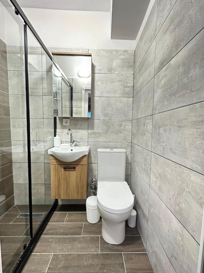 Airhome Aparthotel