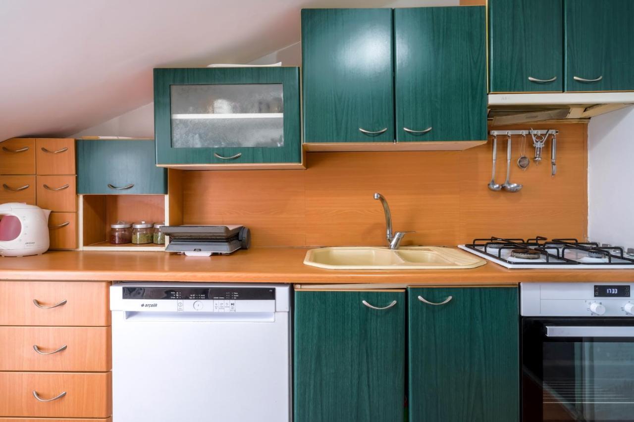 Chic Modern Flat With Terrace In Florya Istanbul