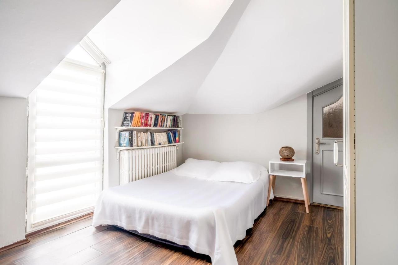 Chic Modern Flat With Terrace In Florya Istanbul