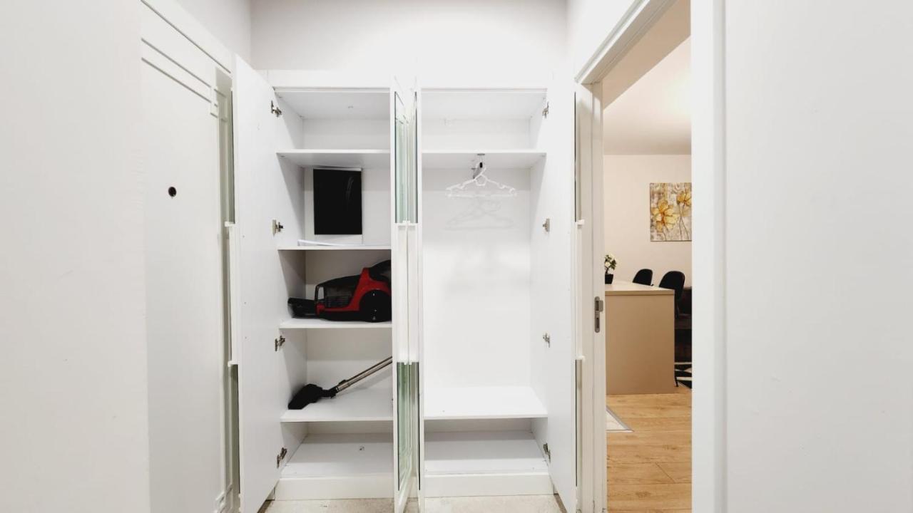 Apartment Alyateras