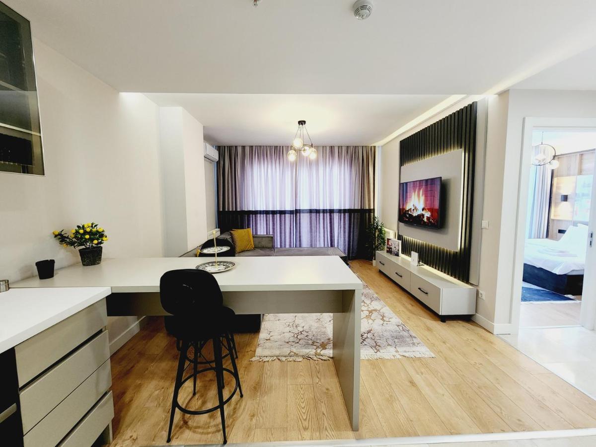 Apartment Alyateras *