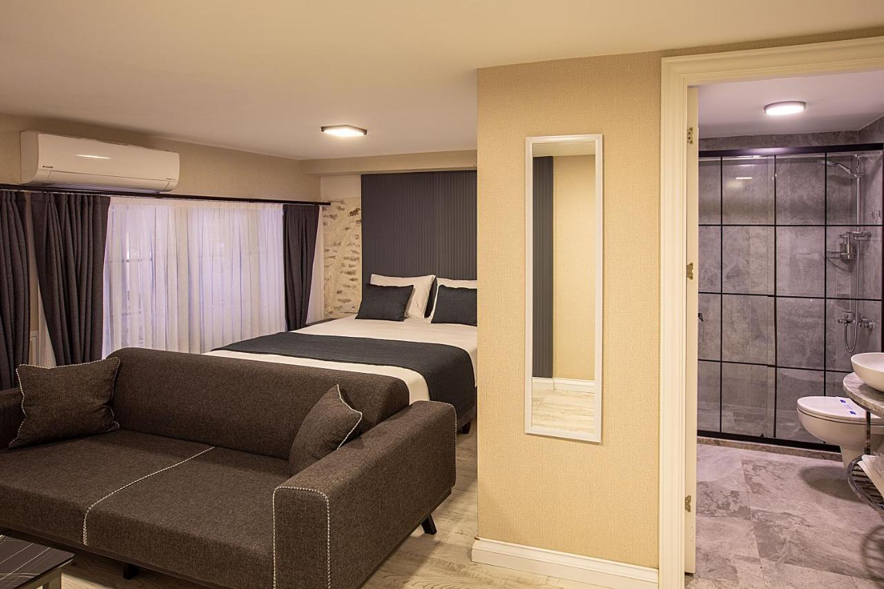 Moss Aparthotel 4*