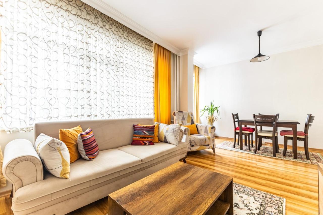 Spacious Flat 10 Min To Dolmabahce Palace Apartment *