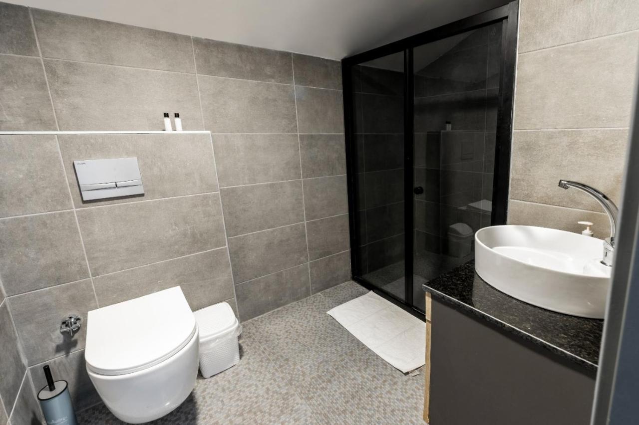 Arena Luxury *