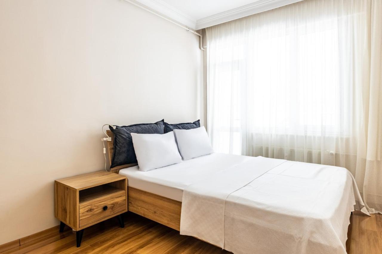 Apartment Spacious Flat 10 Min To Dolmabahce Palace
