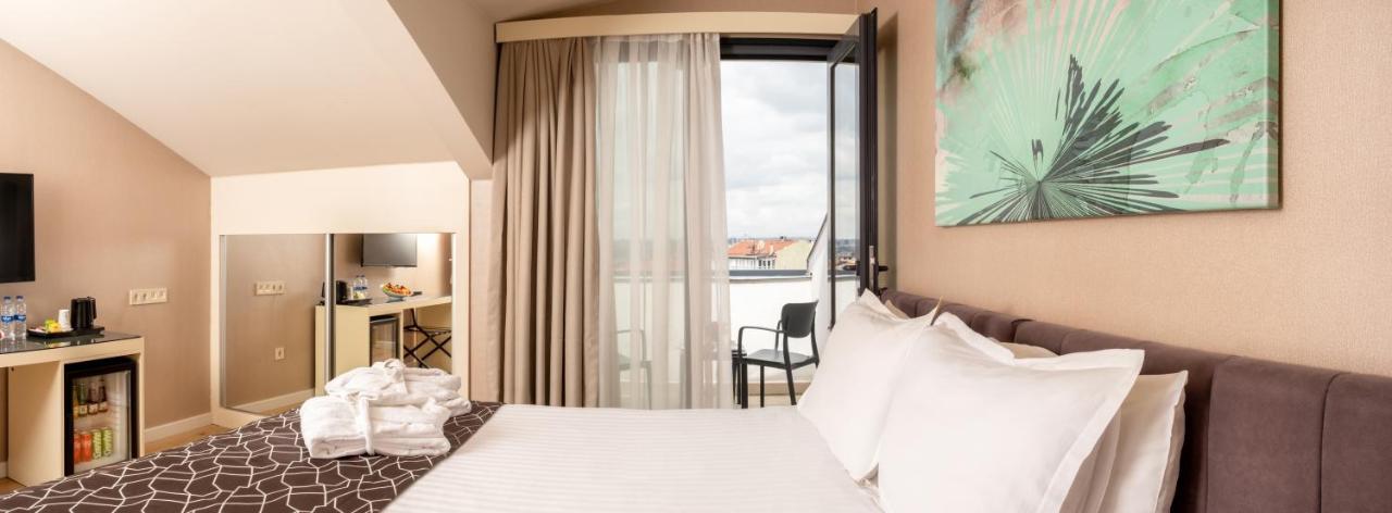Aparthotel Elm 2*