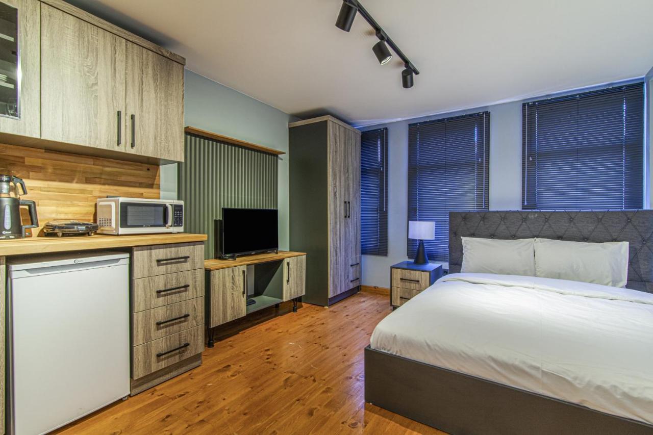 Chic Studio Flat Close To Kennedy Avenue In Fatih Apartment