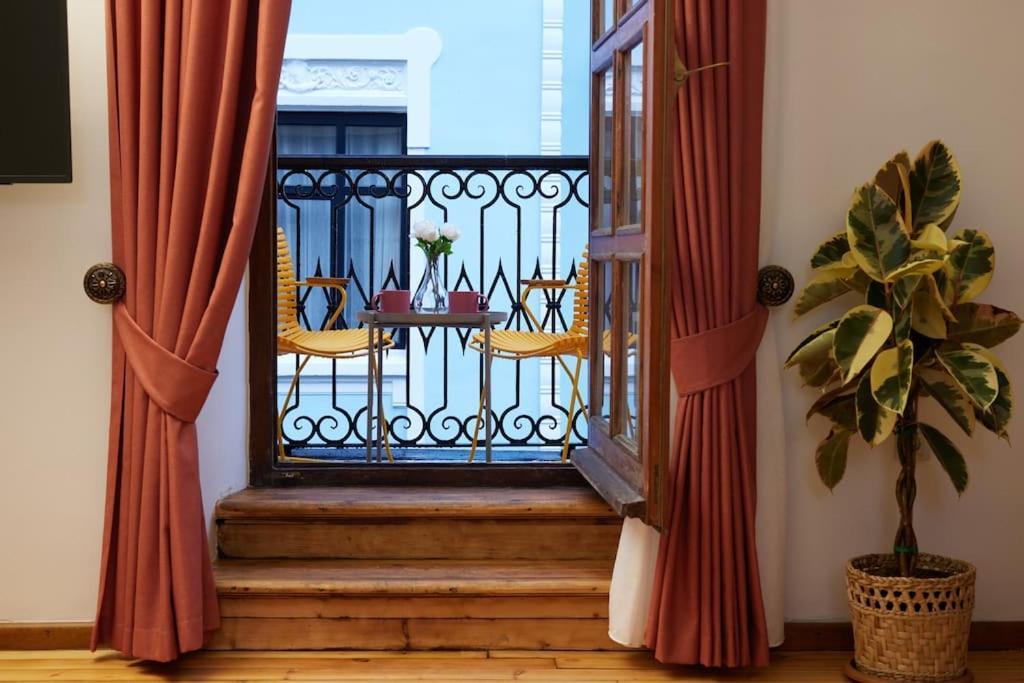 Private Building 8br @ Taksim Apartamento Istambul