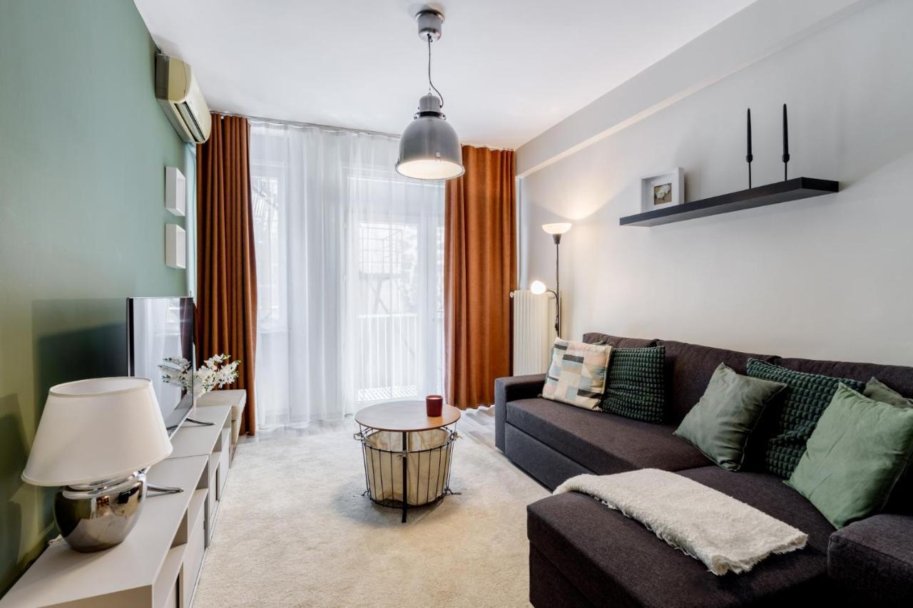 Exquisite And Spacious Flat In Central Nisantasi