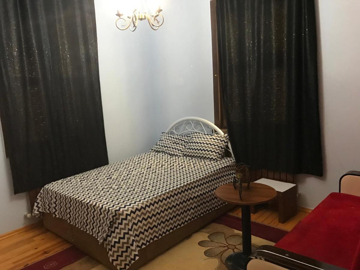 Room Homestay *