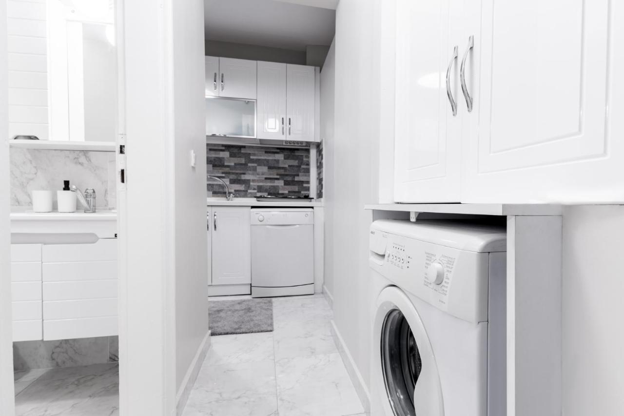 Exquisite And Spacious Flat In Central Nisantasi