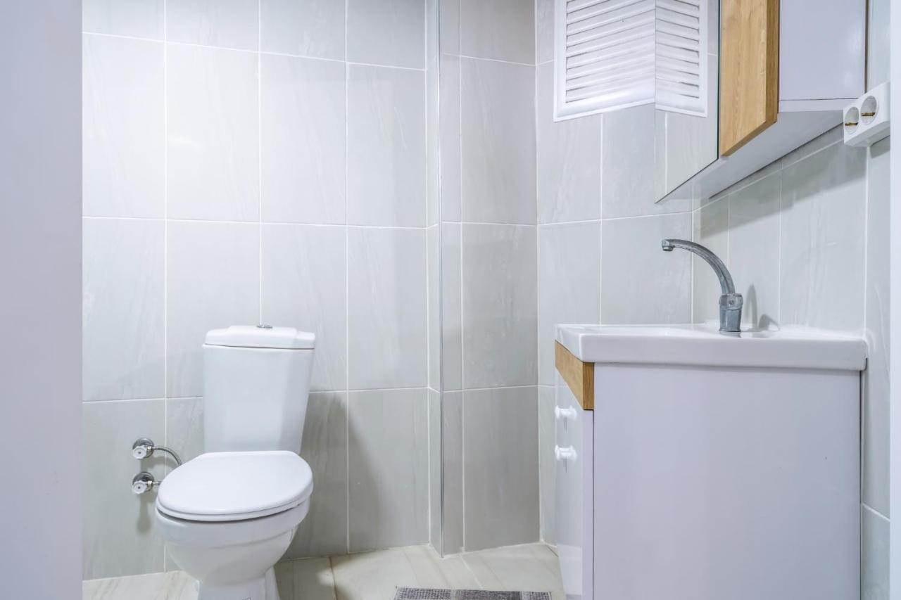 Flat W Balcony 10 Min To Uskudar Coast Apartment *