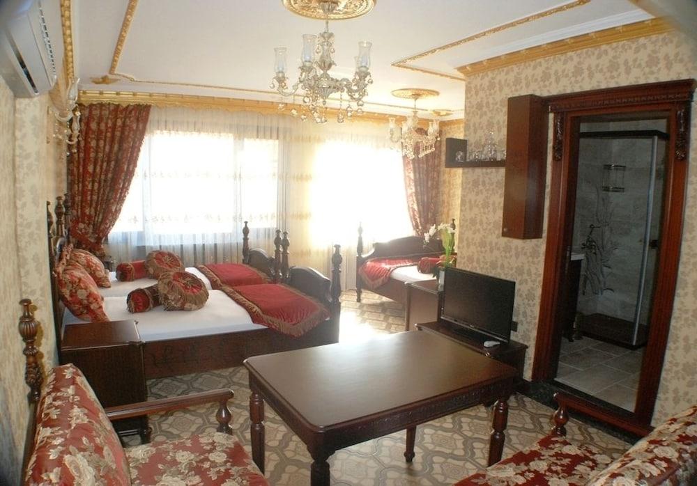 Aparthotel The First Ottoman 3*