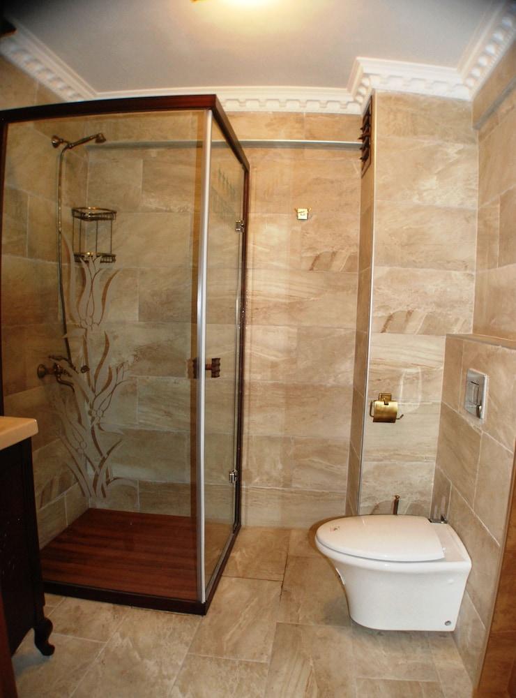 The First Ottoman Aparthotel 3*