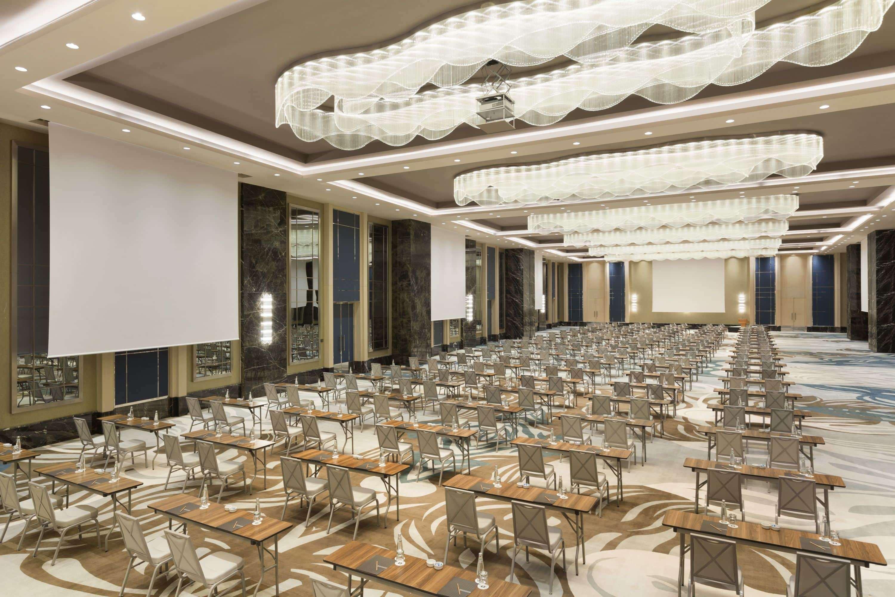 Wyndham Grand Levent & Conference Center