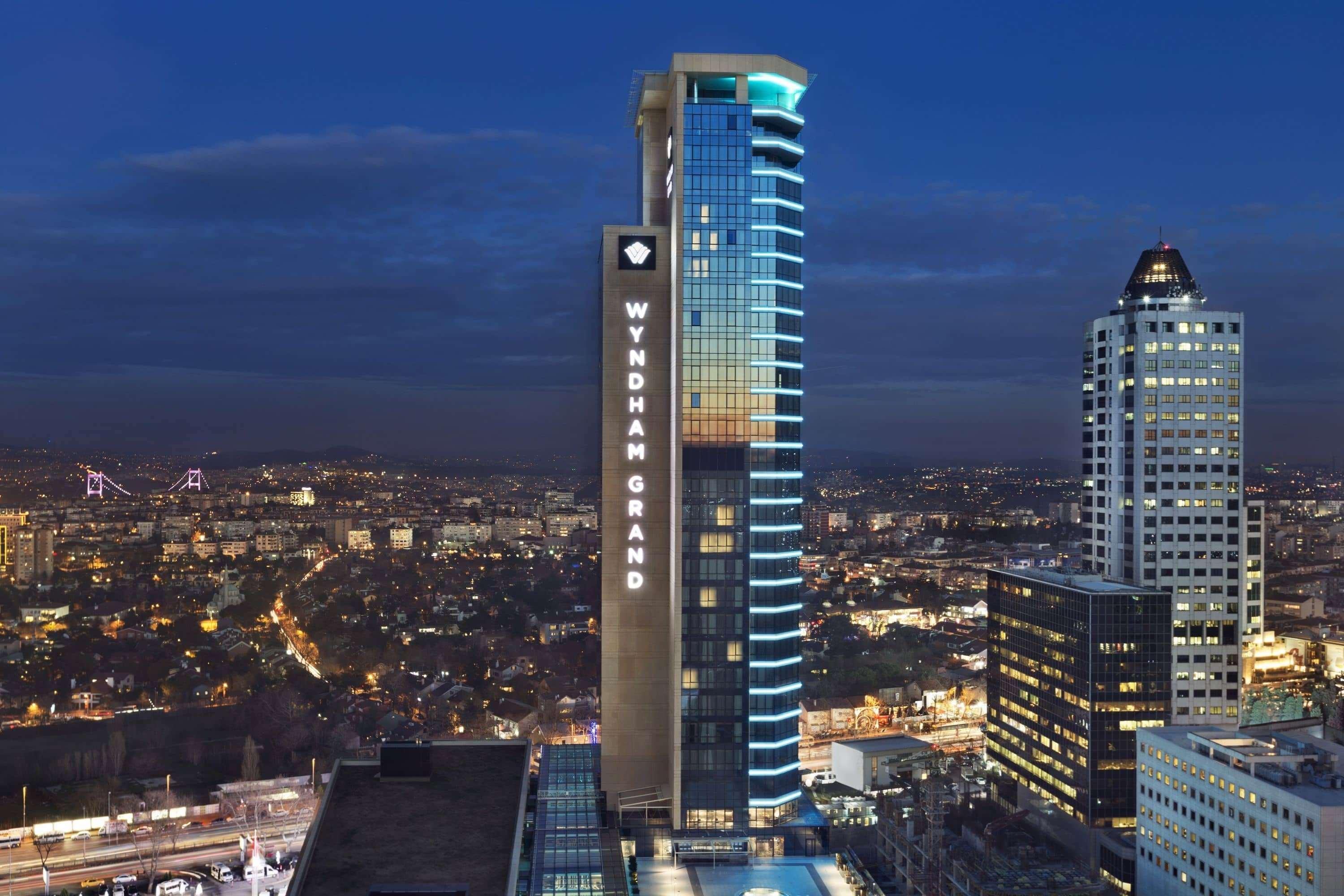 Wyndham Grand Levent & Conference Center 5*