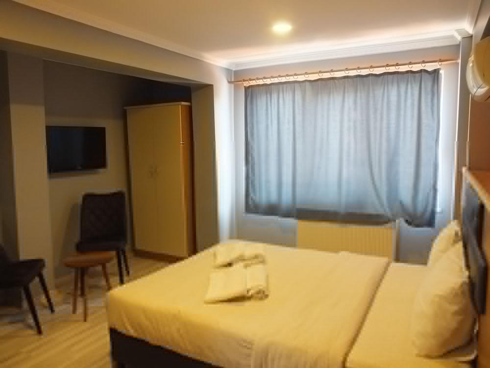 Naila Otel 2*