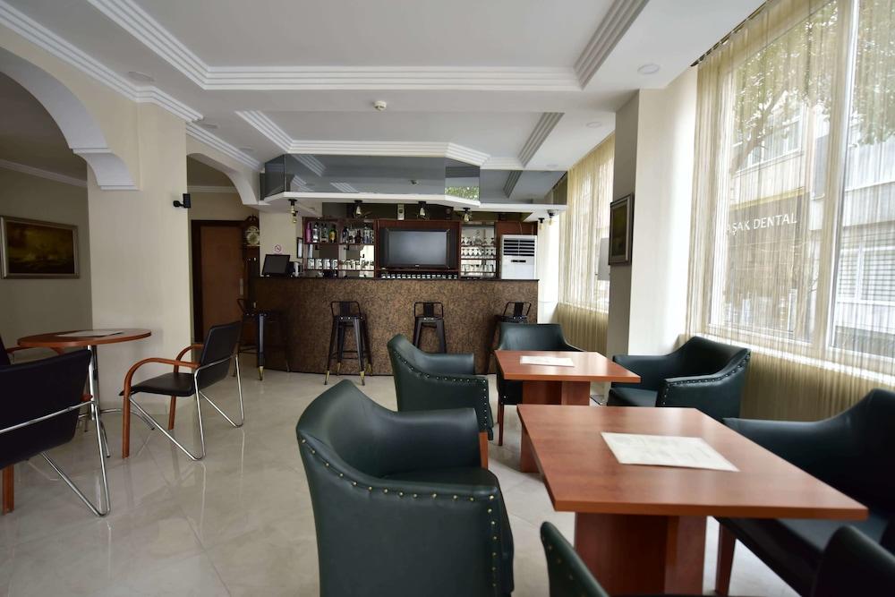 Topkapi Hotel