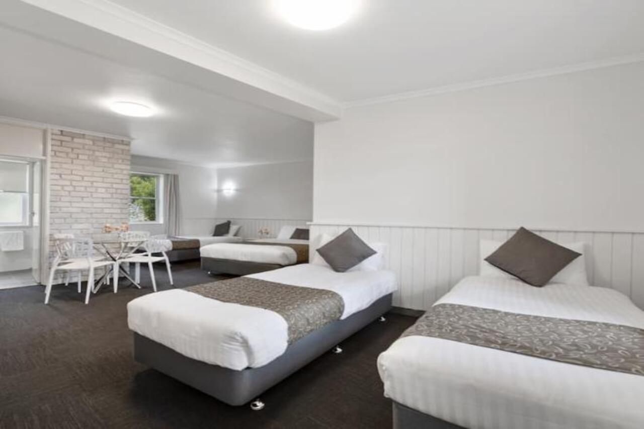 Hotel Zurich 4*