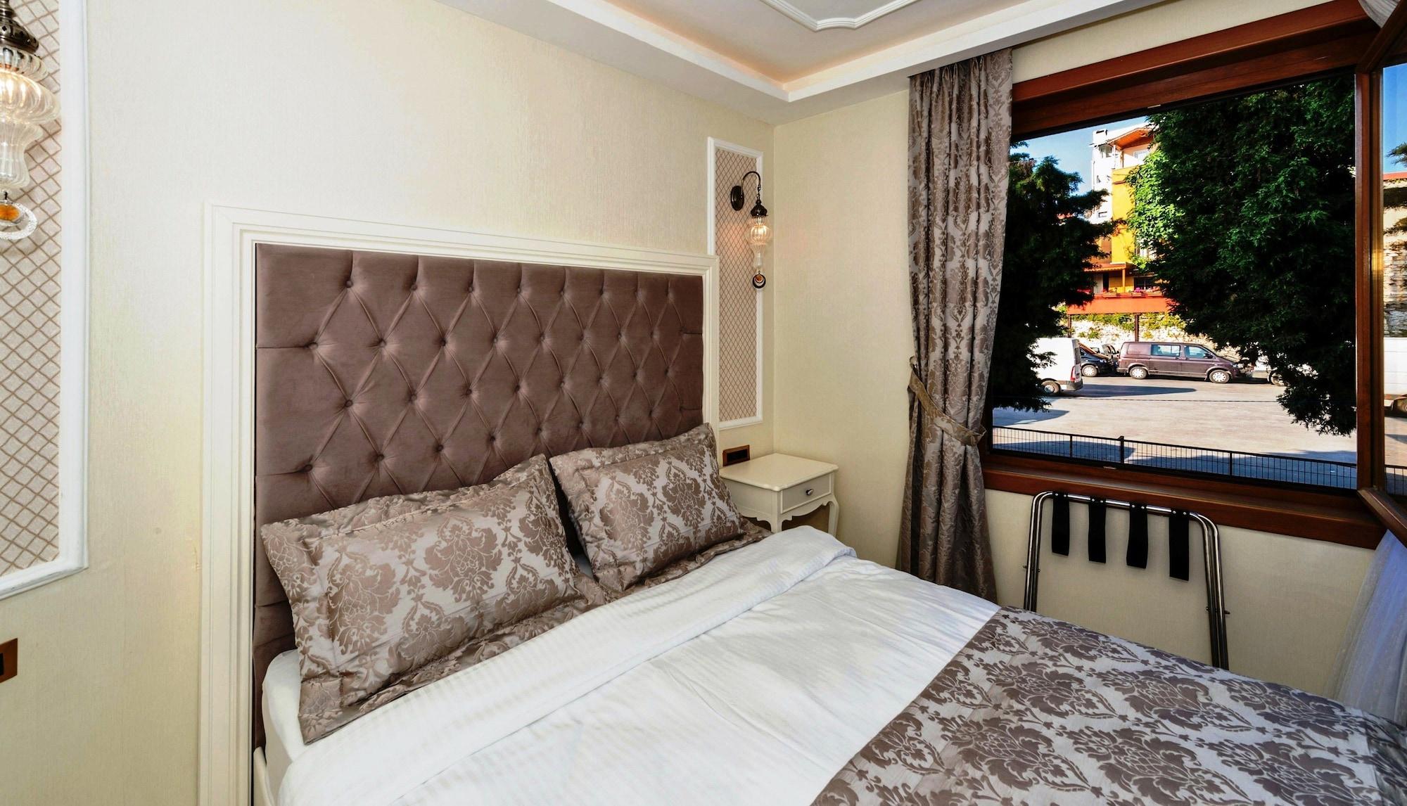 Zeynep Sultan Otel 3*