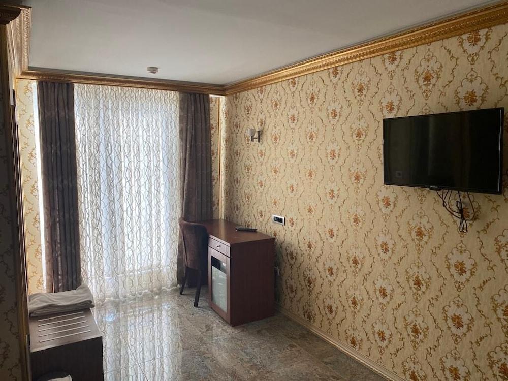 Grand Merin Airport 3* İstanbul