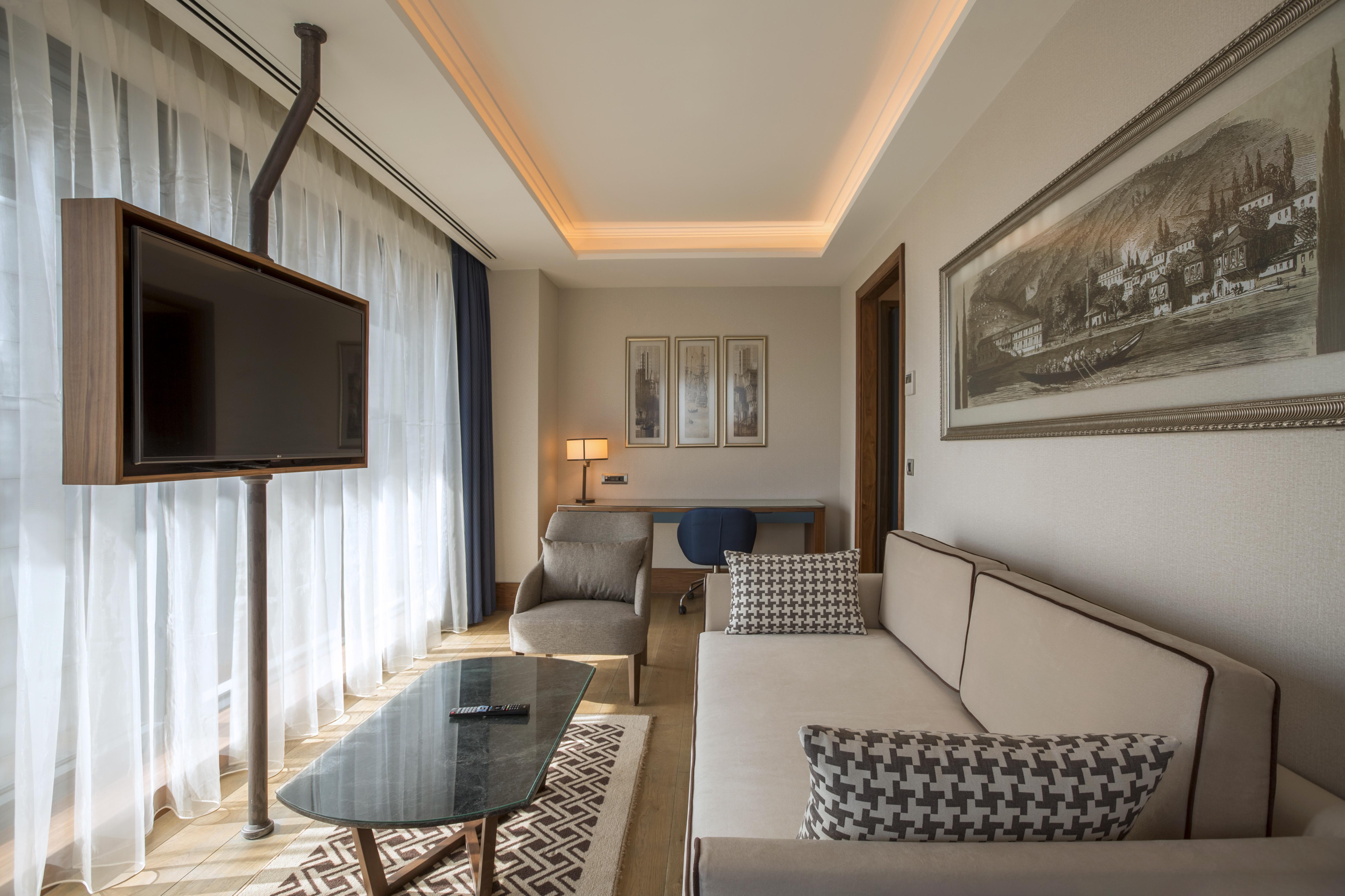 Golden Tulip Bayrampasa Hotel