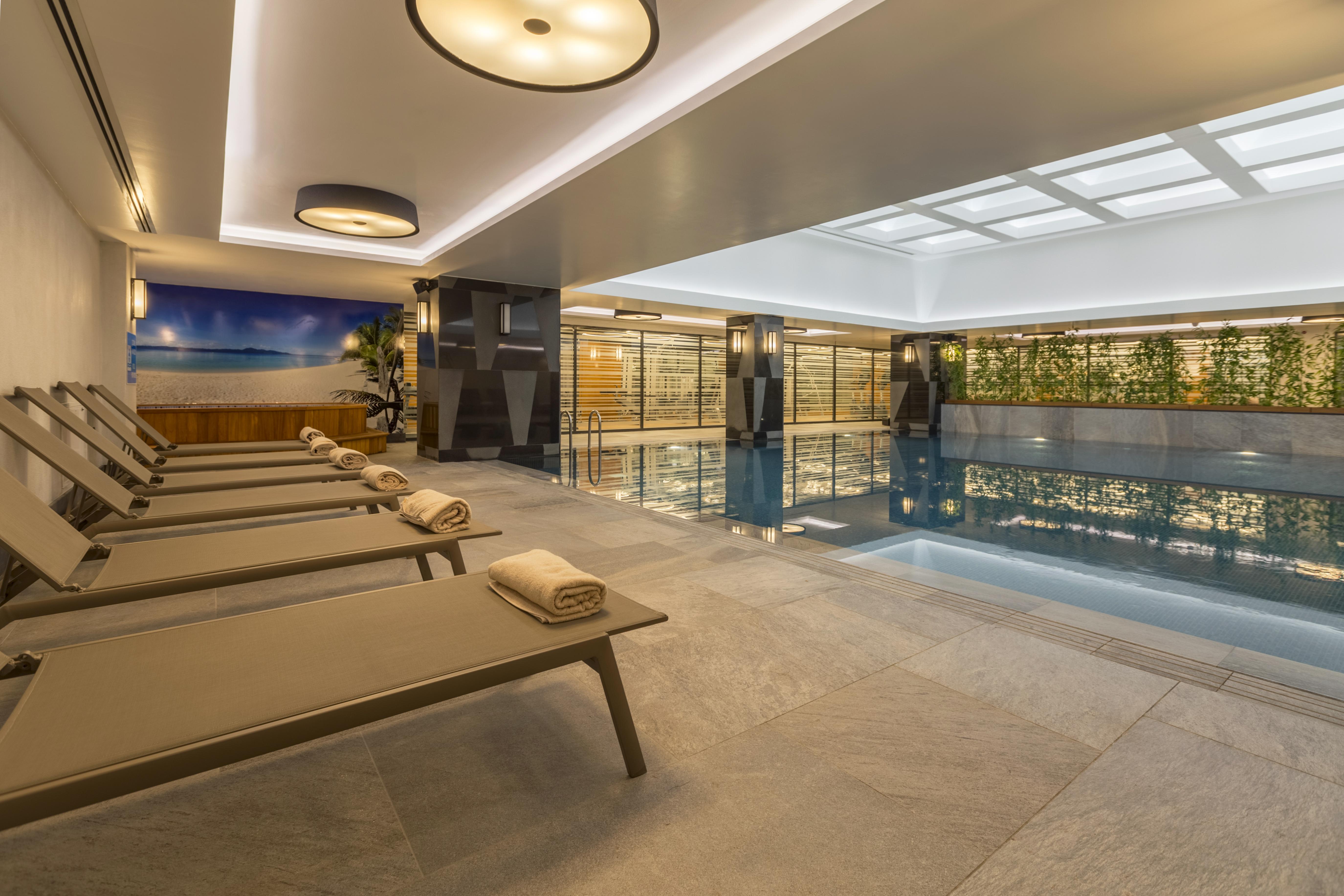 Golden Tulip Bayrampasa Hotel Istanbul