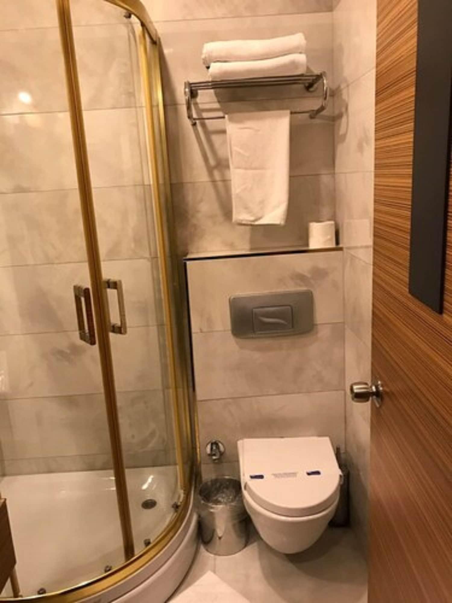 Aydinoglu Hotel 4*