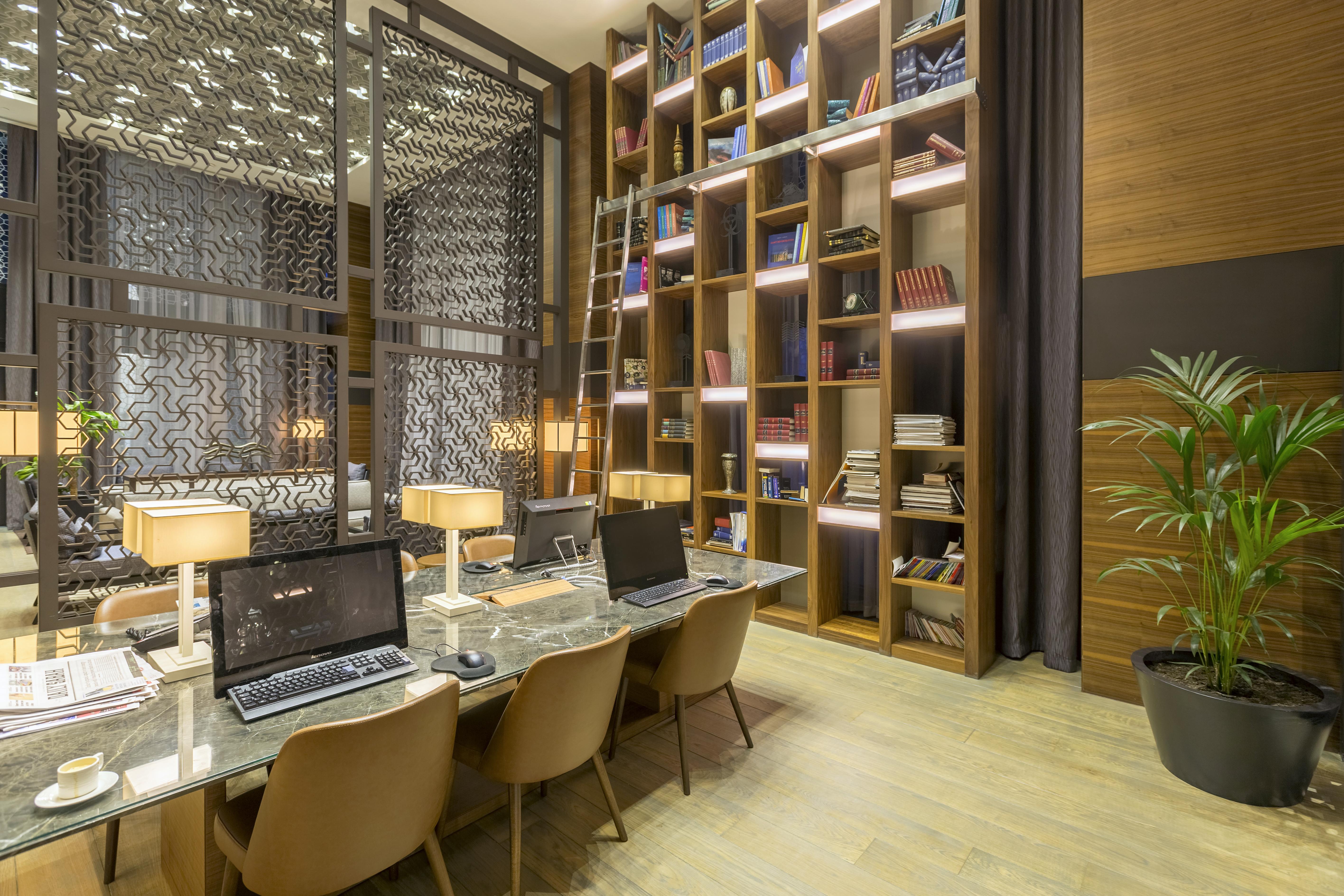Golden Tulip Bayrampasa