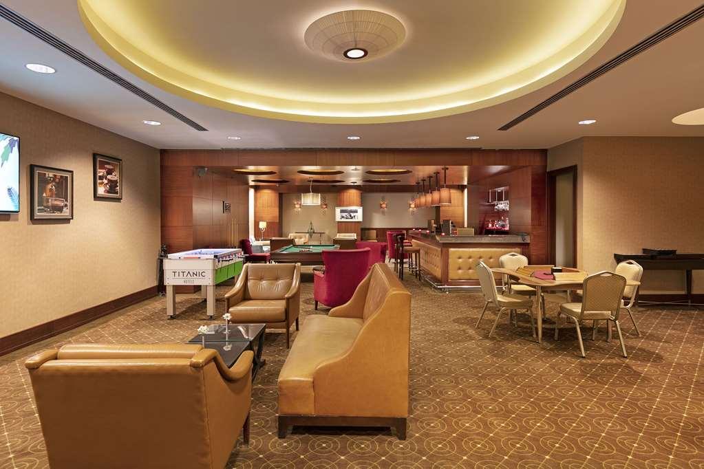 Hotel Titanic Business Kartal 5*