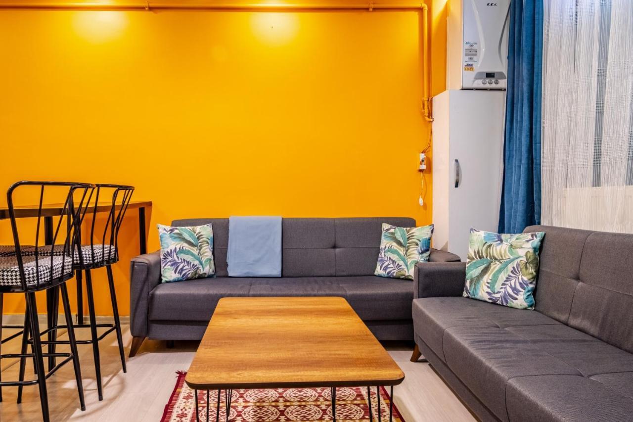 Colorful And Flat In Bakirkoy Next To Malls