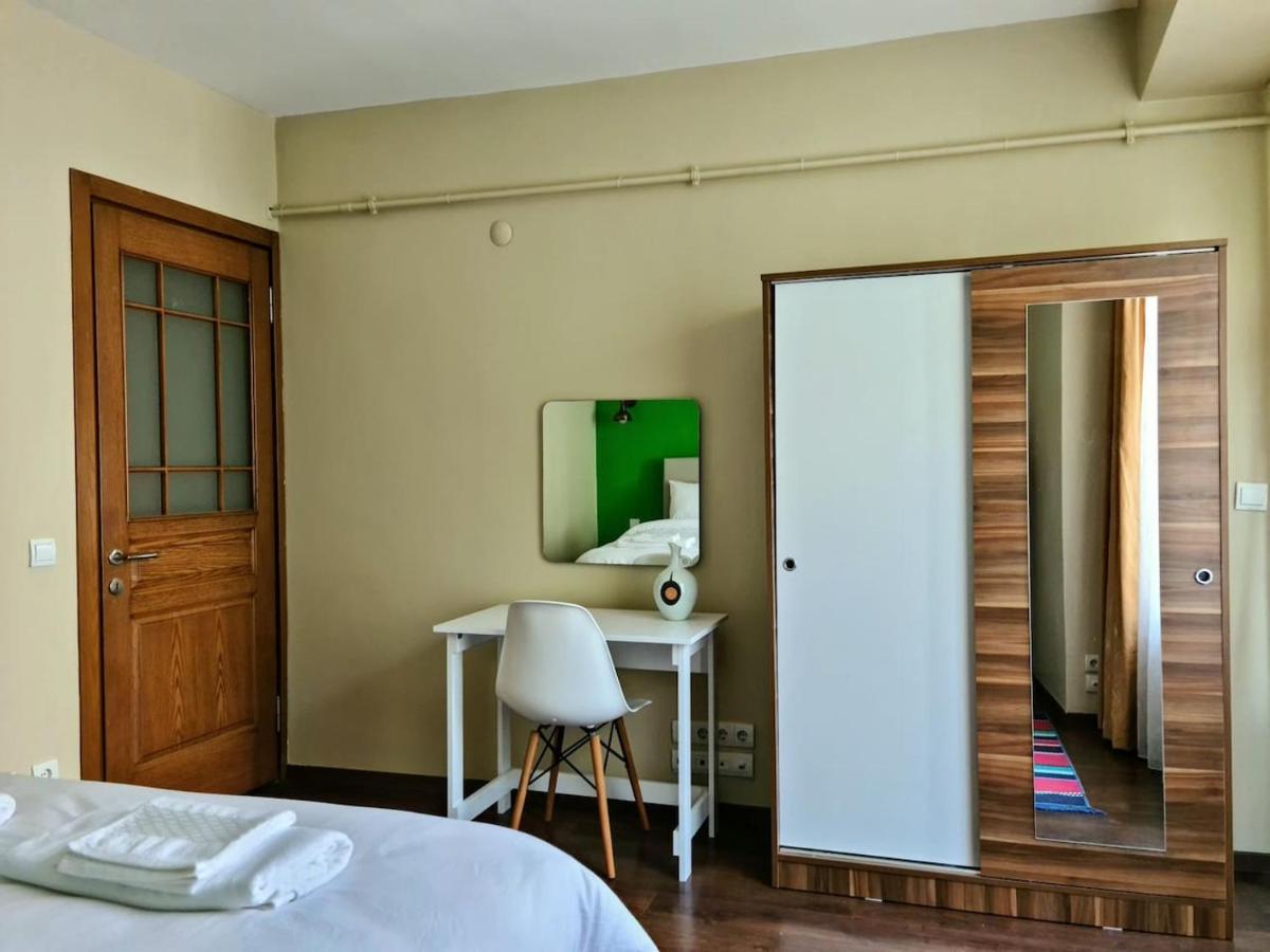 Apartment Cosy 2nd Floor Flat At The Heart Of Kadikoy *