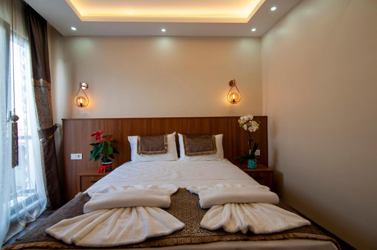 Historia Hotel 3*