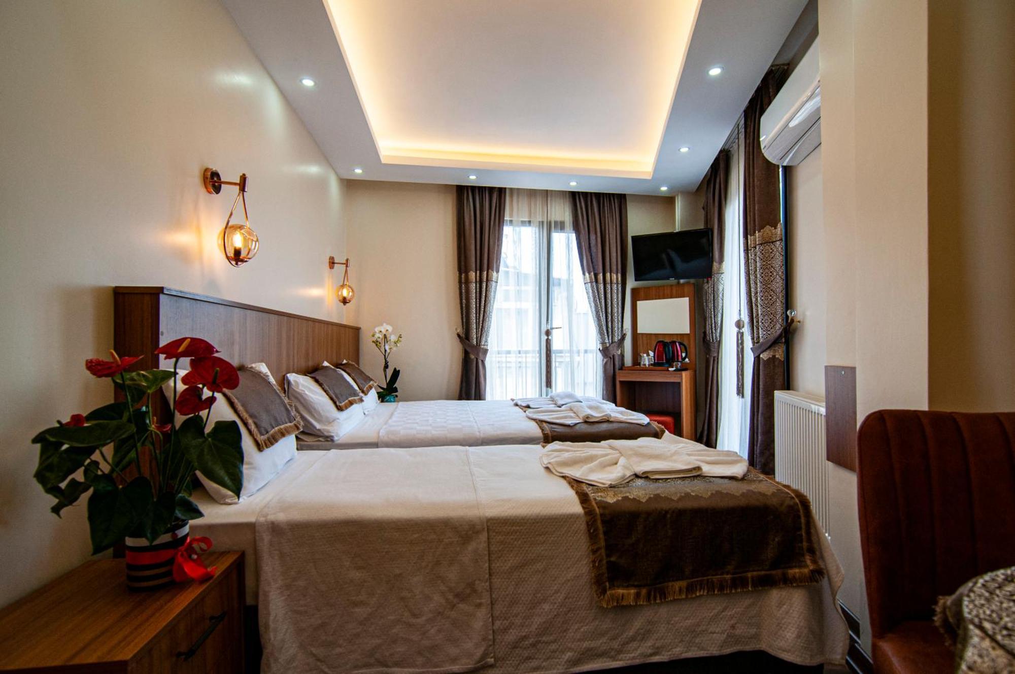 Hotel Historia 3*