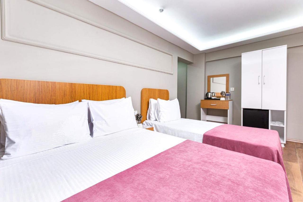 Ria Boutique Hotel