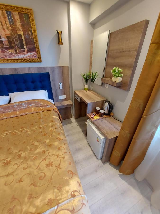 Otel Peker
