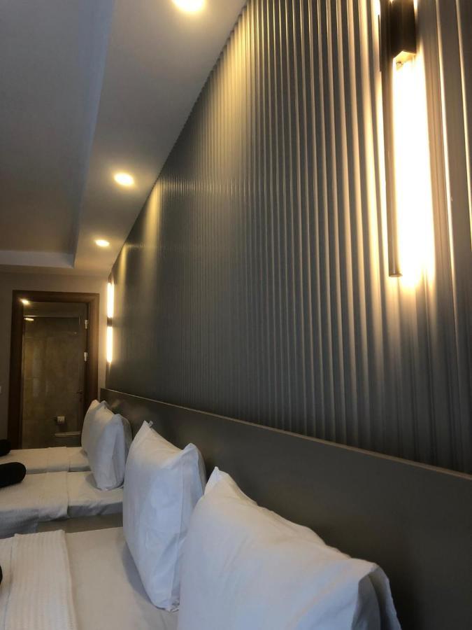 Grand Iska Palace Hotel