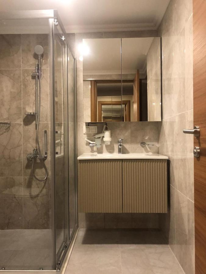 Hotel Grand Iska Palace