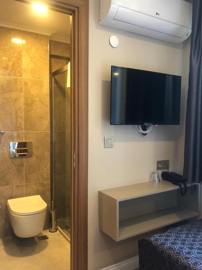Grand Iska Palace Hotel