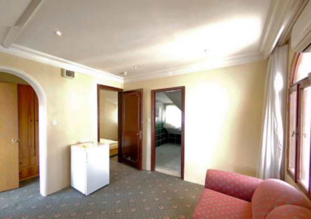 Blanche & Garden Pool 3* Istanbul