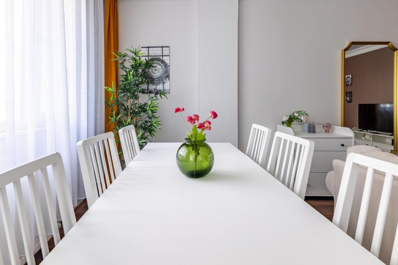 Exquisite Flat Close To Zorlu In Besiktas Istanbul