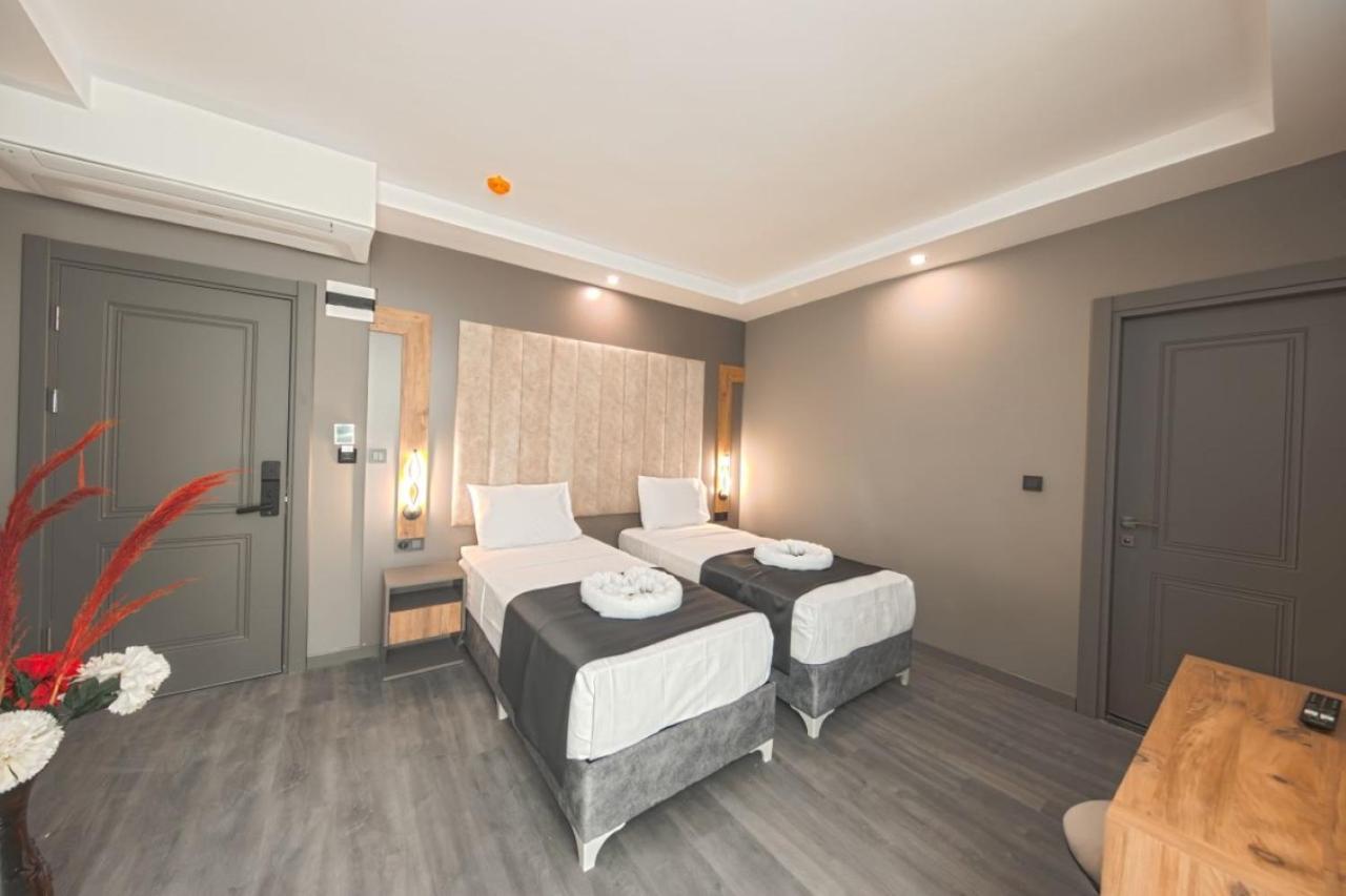 Airport Hotel