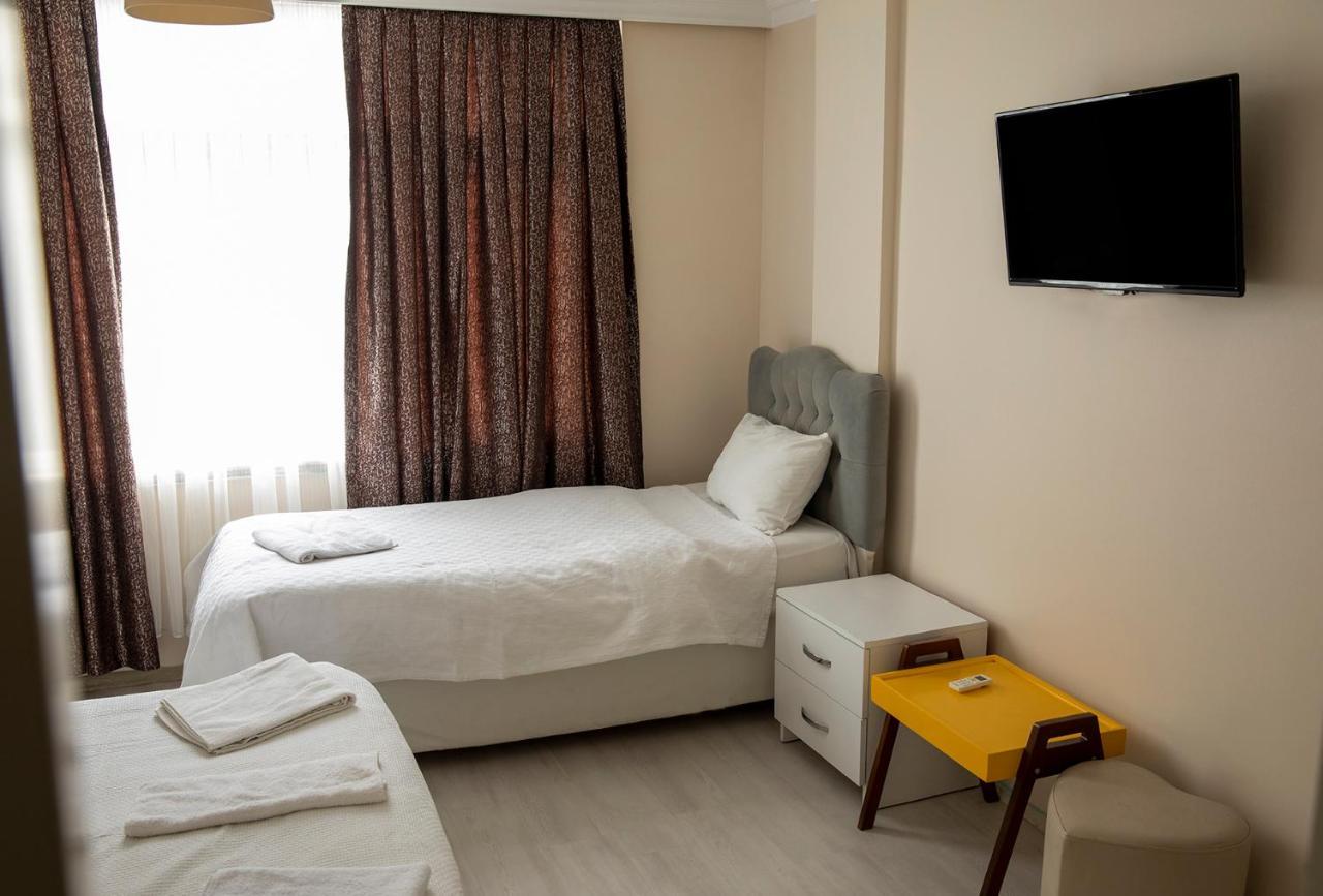 Liya Boutique Hotel *