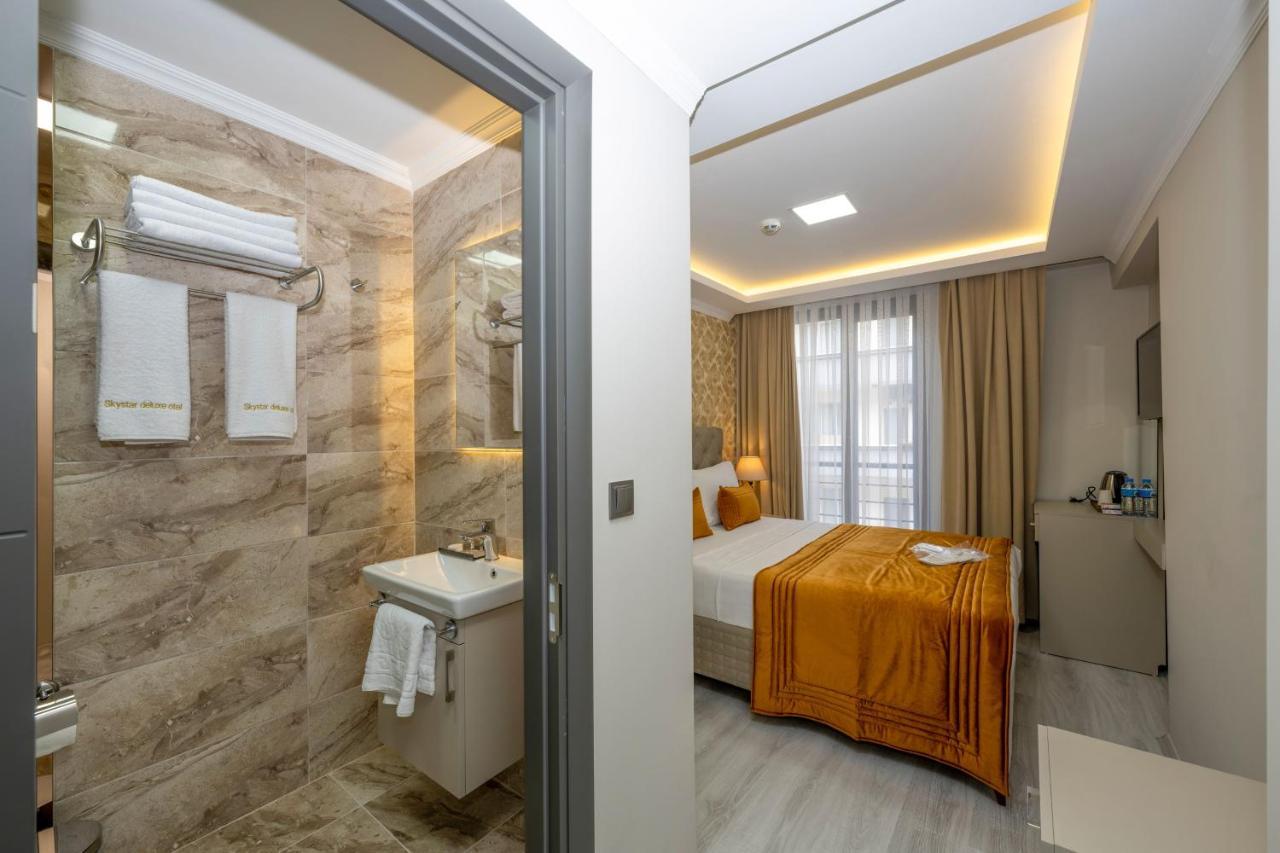 Skystar Deluxe Hotel