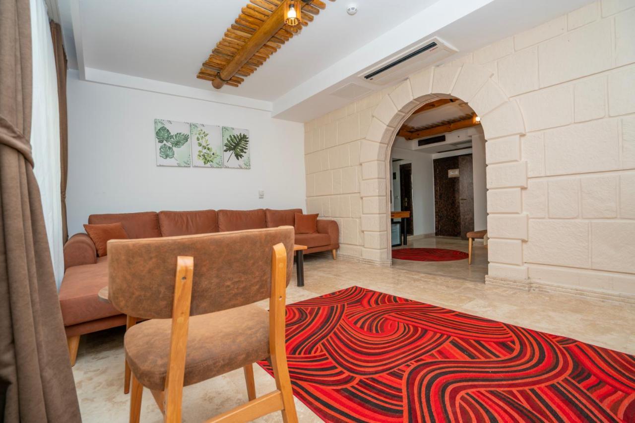 Pasha Palace 3*