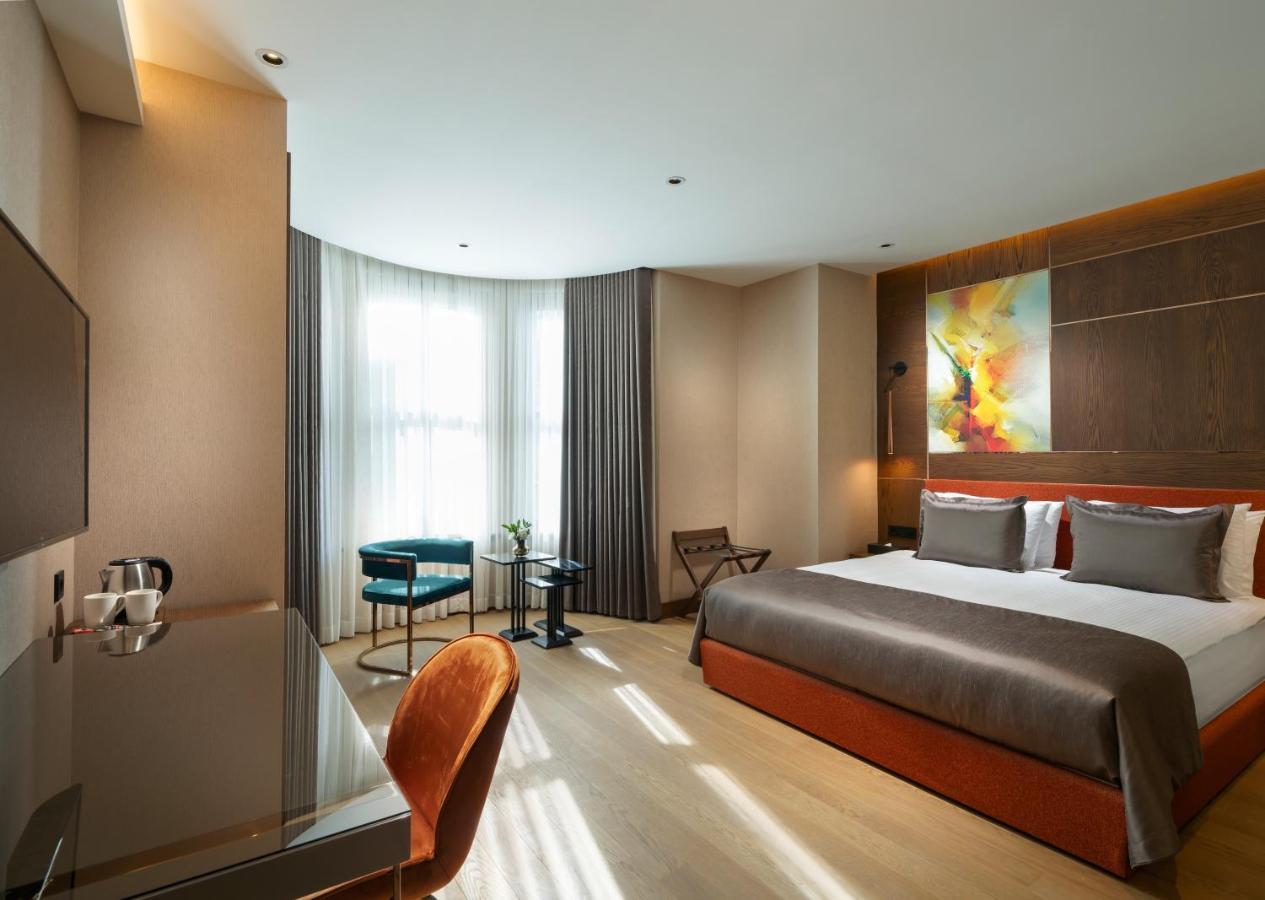 Nex Center Hotel