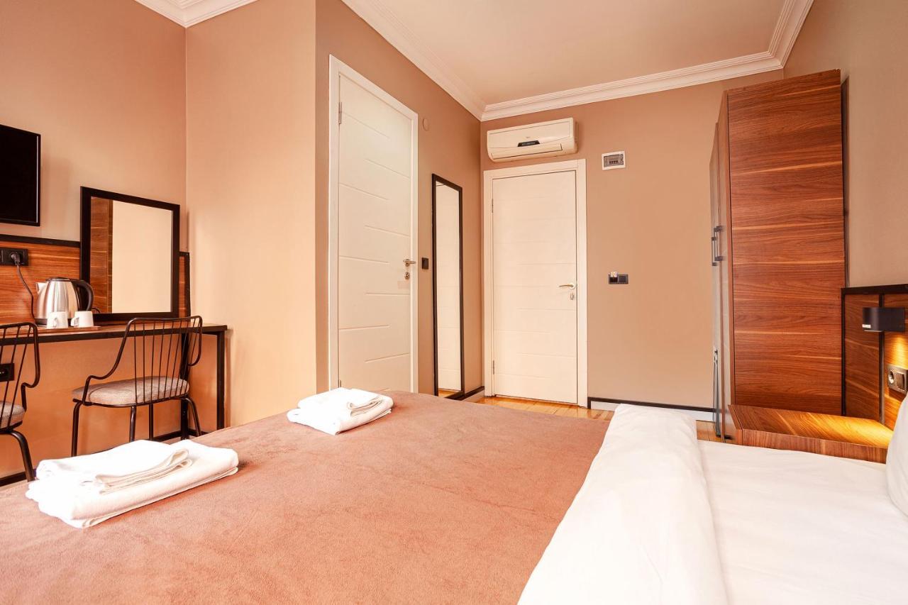 Aram Kerasi Otel *