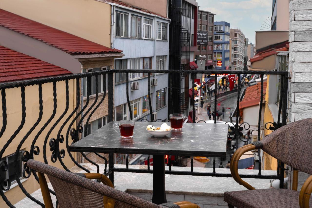 Rubby Kadikoey * Istambul