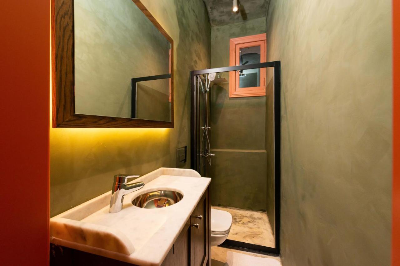 Apartment Penelope's Loft: Just Renovated 5br In City Centre Istanbul